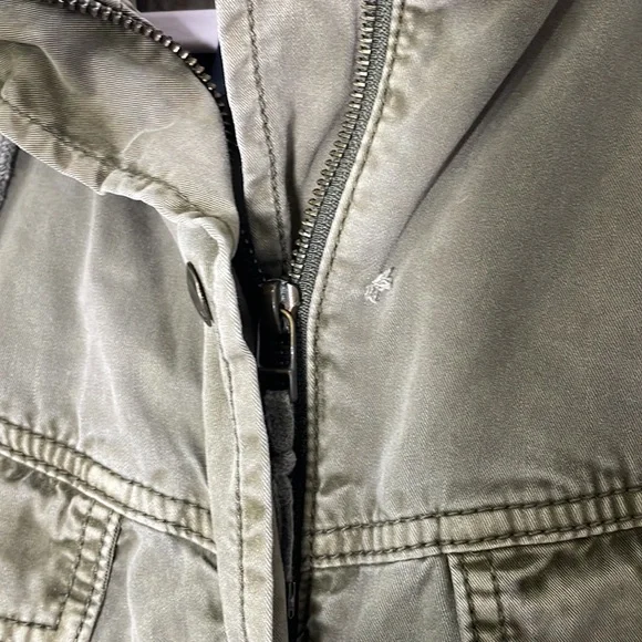 Talula Olive Utility Jacket - Picture 11 of 12